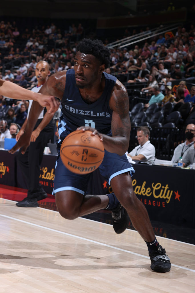 区天骏的成 区天骏的成